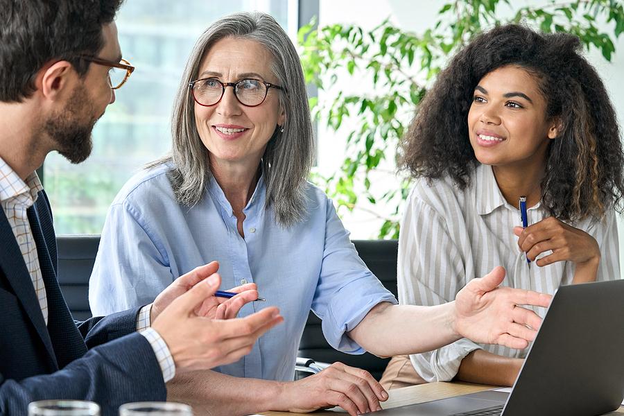 Business people meeting to discuss SEO